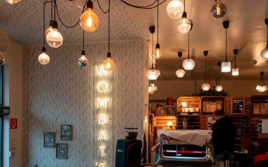 Installation von 200 Stockbetten: ein Großprojekt im Wombat Hostel