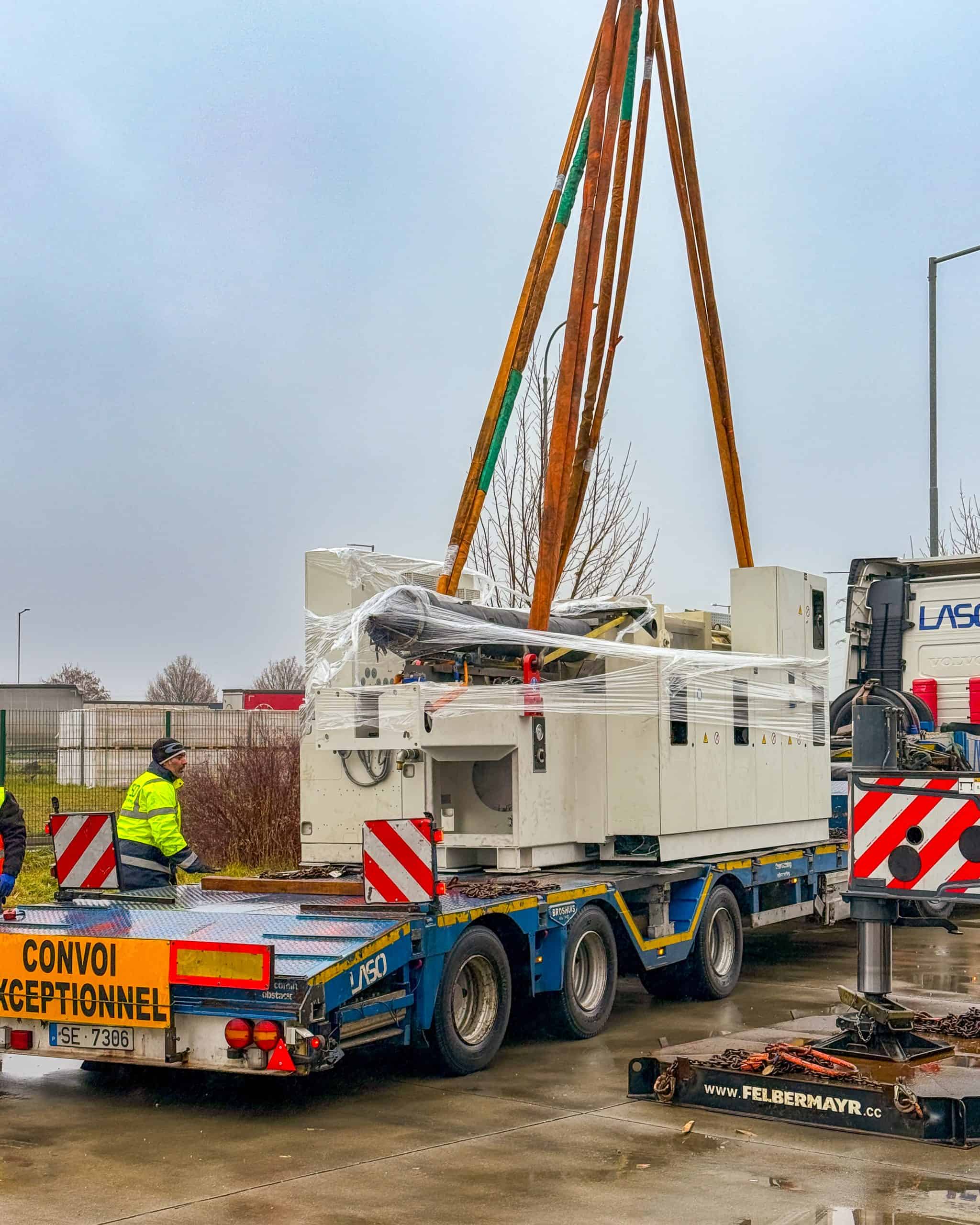 maschinen heben kran maschinen heben mit kran